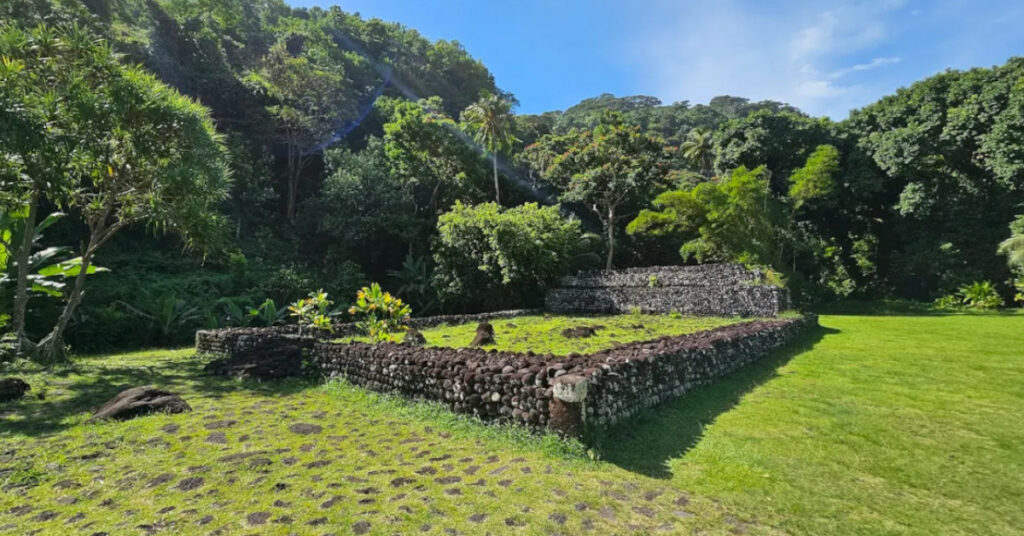 marae arahurahu tahiti